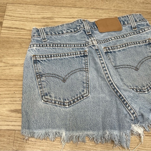 Vintage Orange Tab Levi’s Distressed Cut Off Midrise Denim Shorts Waist 28” - Picture 6 of 14